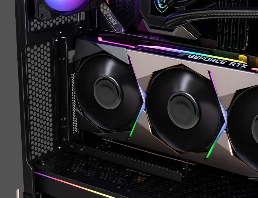 YANA CLUTCH INFERNO — Il PC che non ti fa sbagliare un colpo